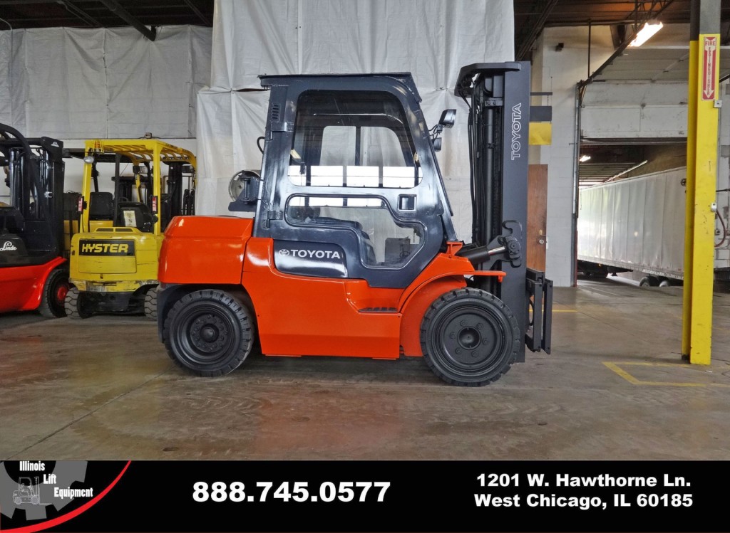  2005 Toyota7FGCU35 Forklift On Sale in Indiana