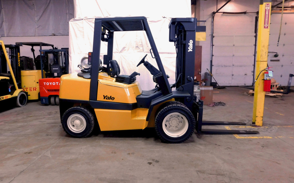  2004 Yale GLP080 Forklift on Sale in Indiana