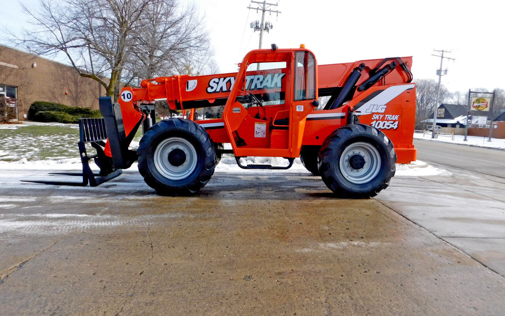  2006 SkyTrak 10054 Telehandler on Sale in Indiana