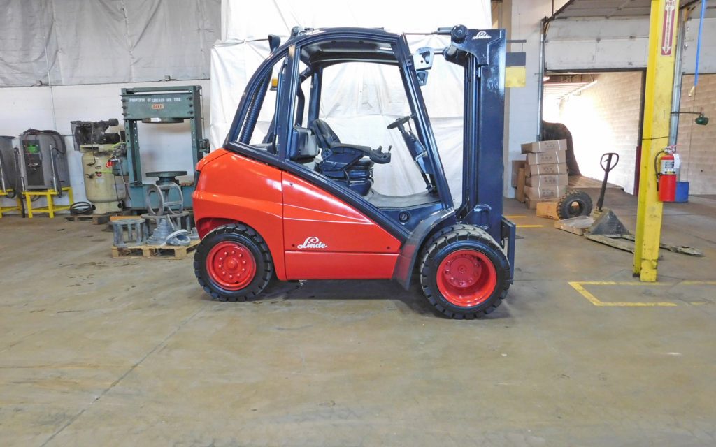  2005 Linde H40D Forklift On Sale in Indiana